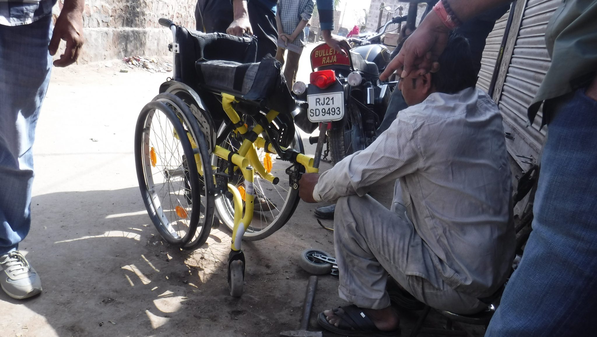 Casse fauteuil roulant au Rajasthan